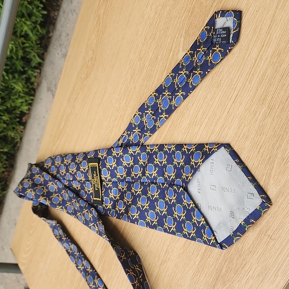 Authentic FENDI Blue and Gold Geometric Pattern 100% Silk Tie - Picture 8 of 10